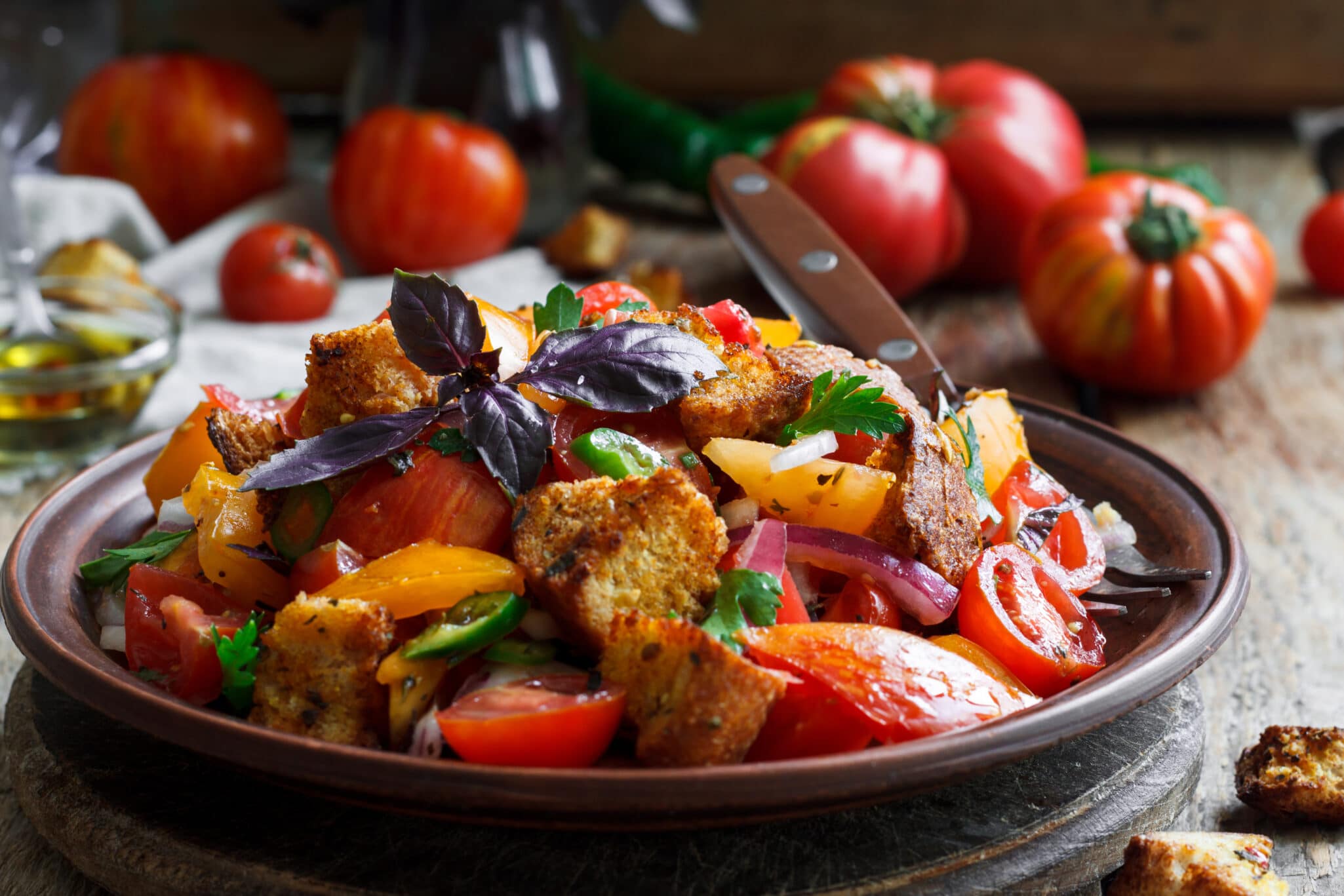 Amazing Tuscan Panzanella Salad - A Feast Of Flavour! - Italian Food Fast